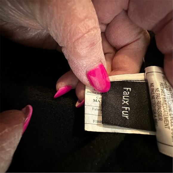 Steve Madden Girls' Black Puffer Jacket Size 5-6 Winter - Picture 5 of 10